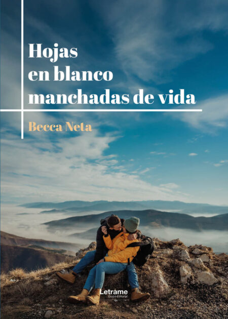 Hojas en blanco manchadas de vida