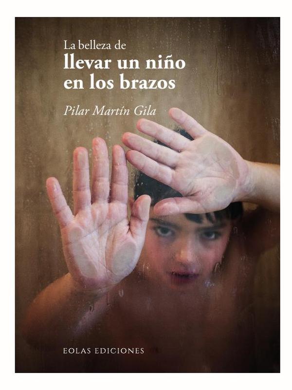 La belleza de llevar un niño en los brazos